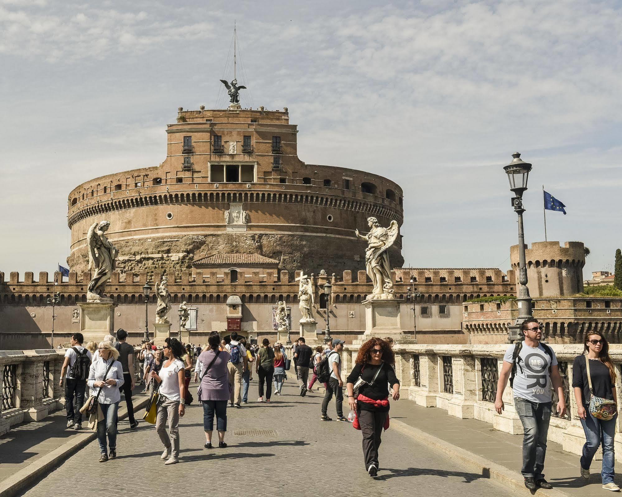 Art In Vatican ローマ エクステリア 写真